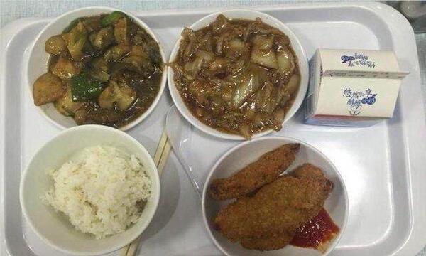 5元工廠(chǎng)食堂伙食
